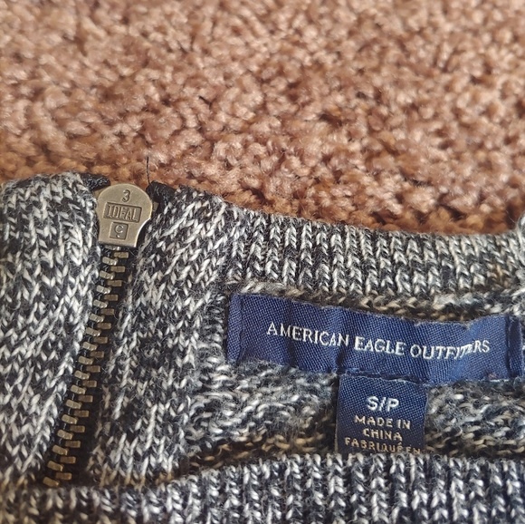 American eagle Heathered gray crew neck sweater - Picture 2 of 5